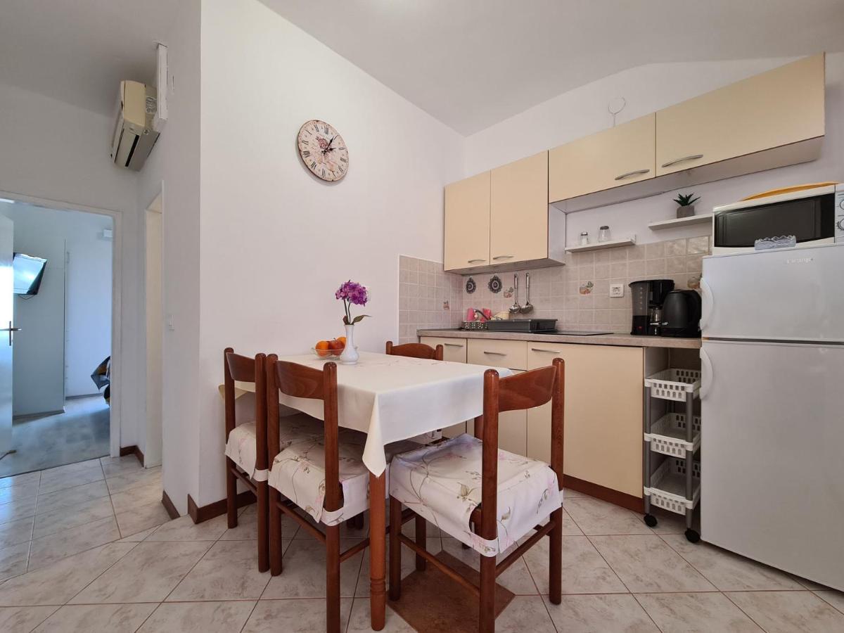 Apartments Slavko 1179 Banjole Exterior foto